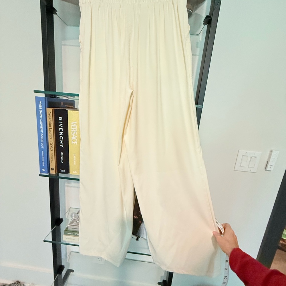 Max Studio Soft Cream Wide Leg Trousers P007